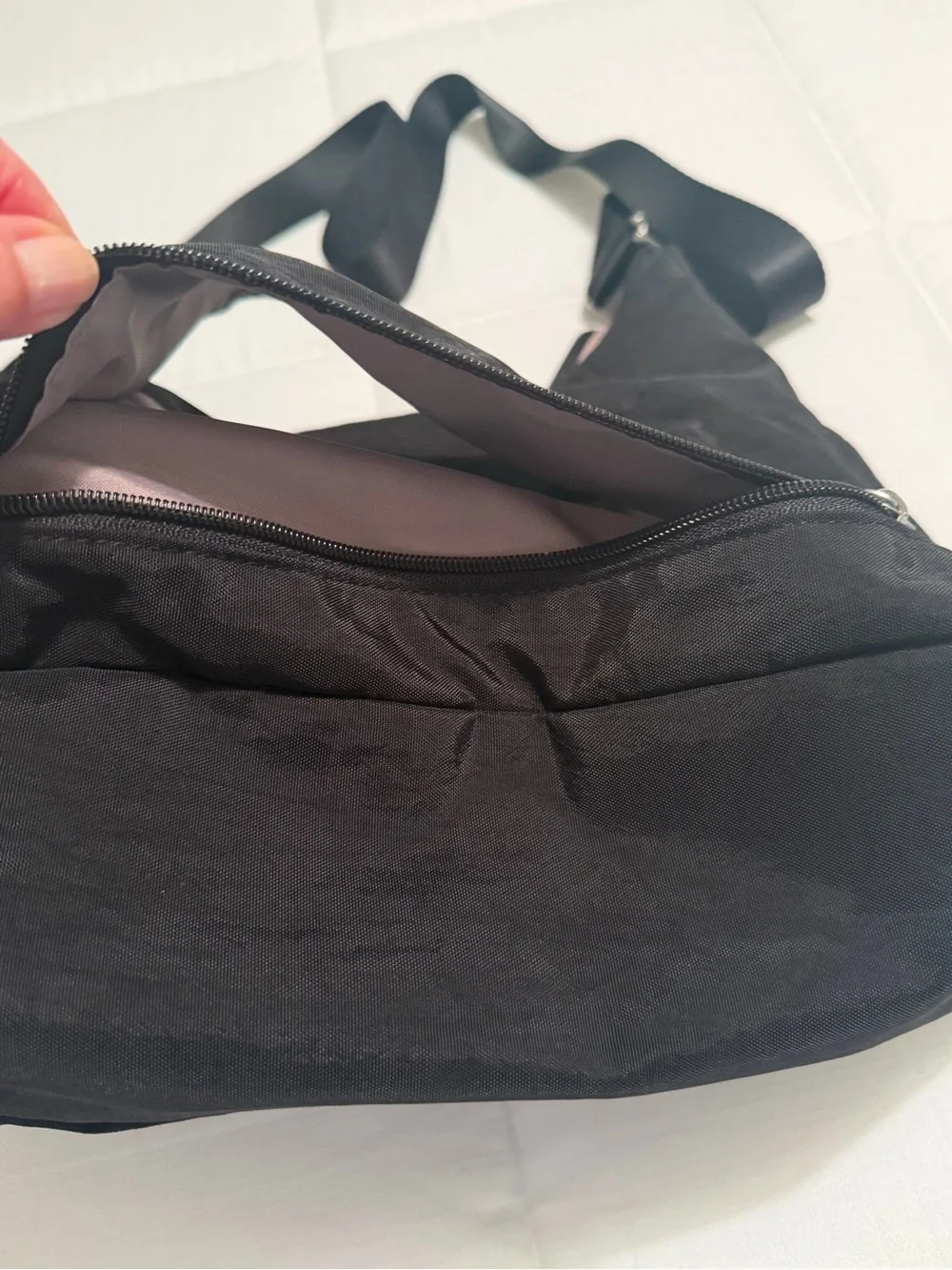 Baggallini Black/Tan Nylon Hobo Tote Bag with Adjustable Strap & Wristlet - NWT